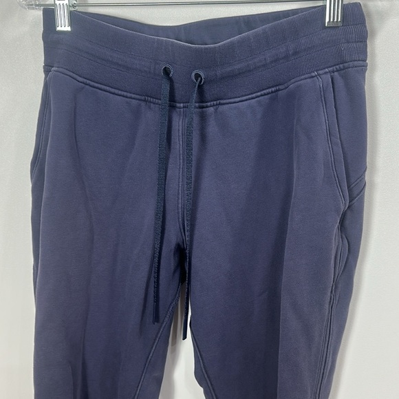 Lululemon Women’s Blue joggers size 6 - Picture 2 of 10
